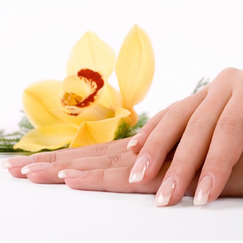 GRAND NAILS & SPA - Manicure